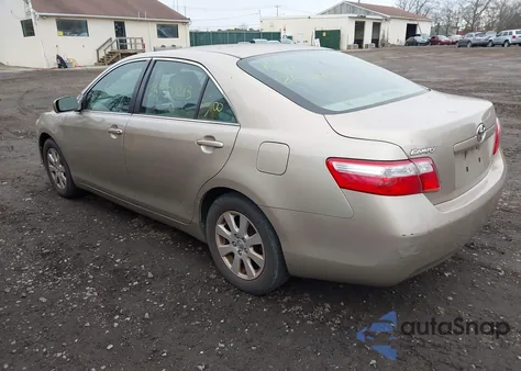 2009 Toyota Camry Xle z USA, uszkodzony, nr VIN 4T1BE46K39U402624